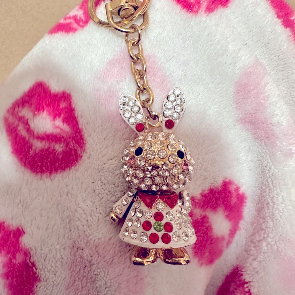 Cute Rhinestone Bunny Key Chain